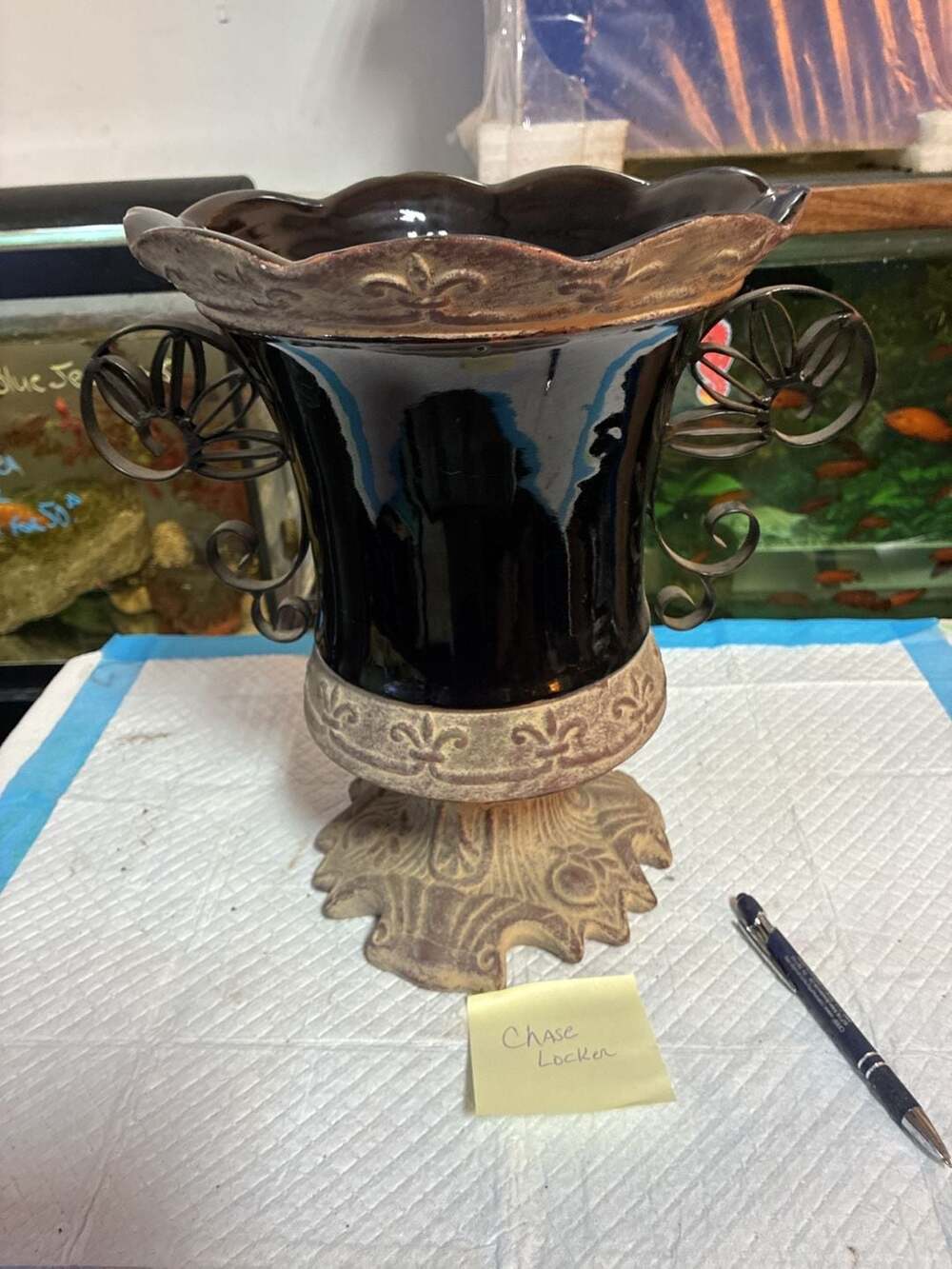 Bombay Vintage French Country Fleur De Lis Glazed Ceramic Urn with Wrought Iron